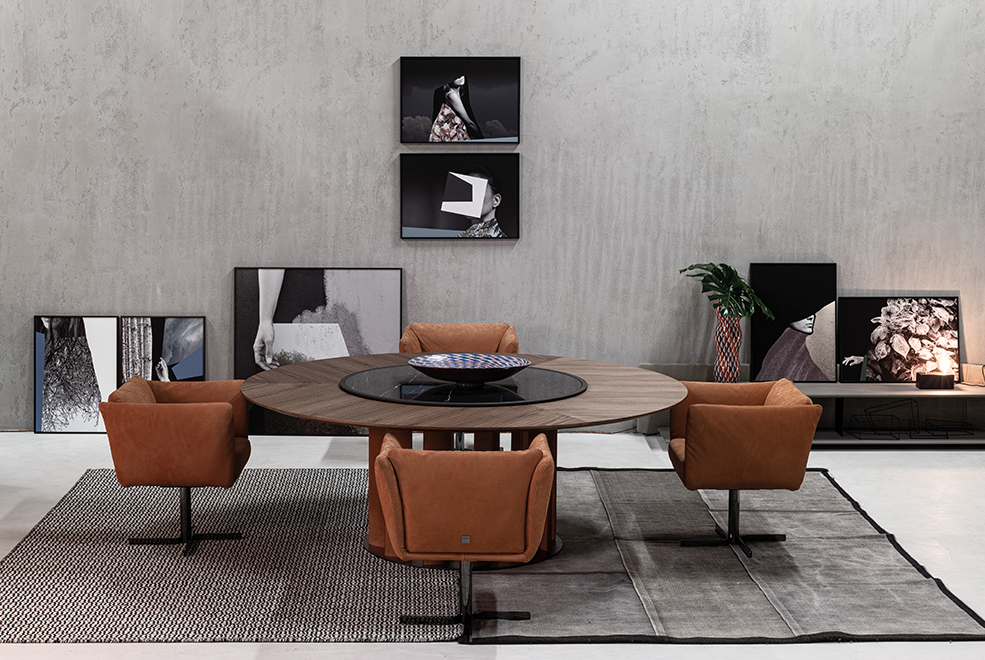 Mademoiselle Lounge Chair