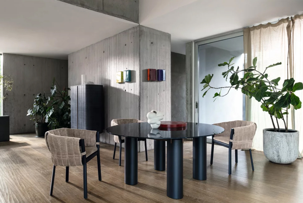 Daen 36 Dining Table